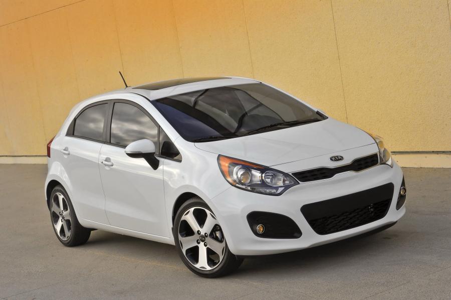  Kia Rio 5-Door 2011 года  (US) (фото 56 из 76)